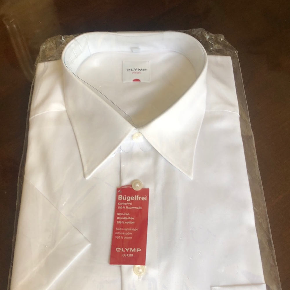NWT Olymp Classic White Short Sleeve Shirt